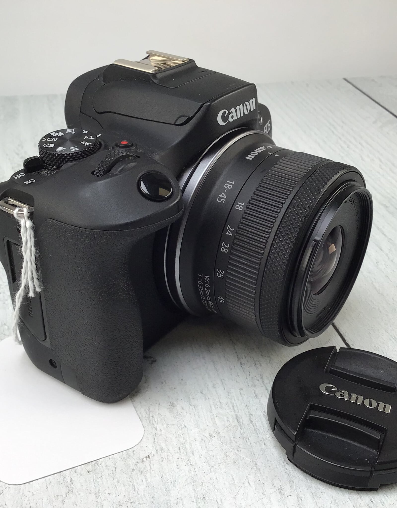 CANON Canon EOS R100 Camera w/ 18-45mm Used Good
