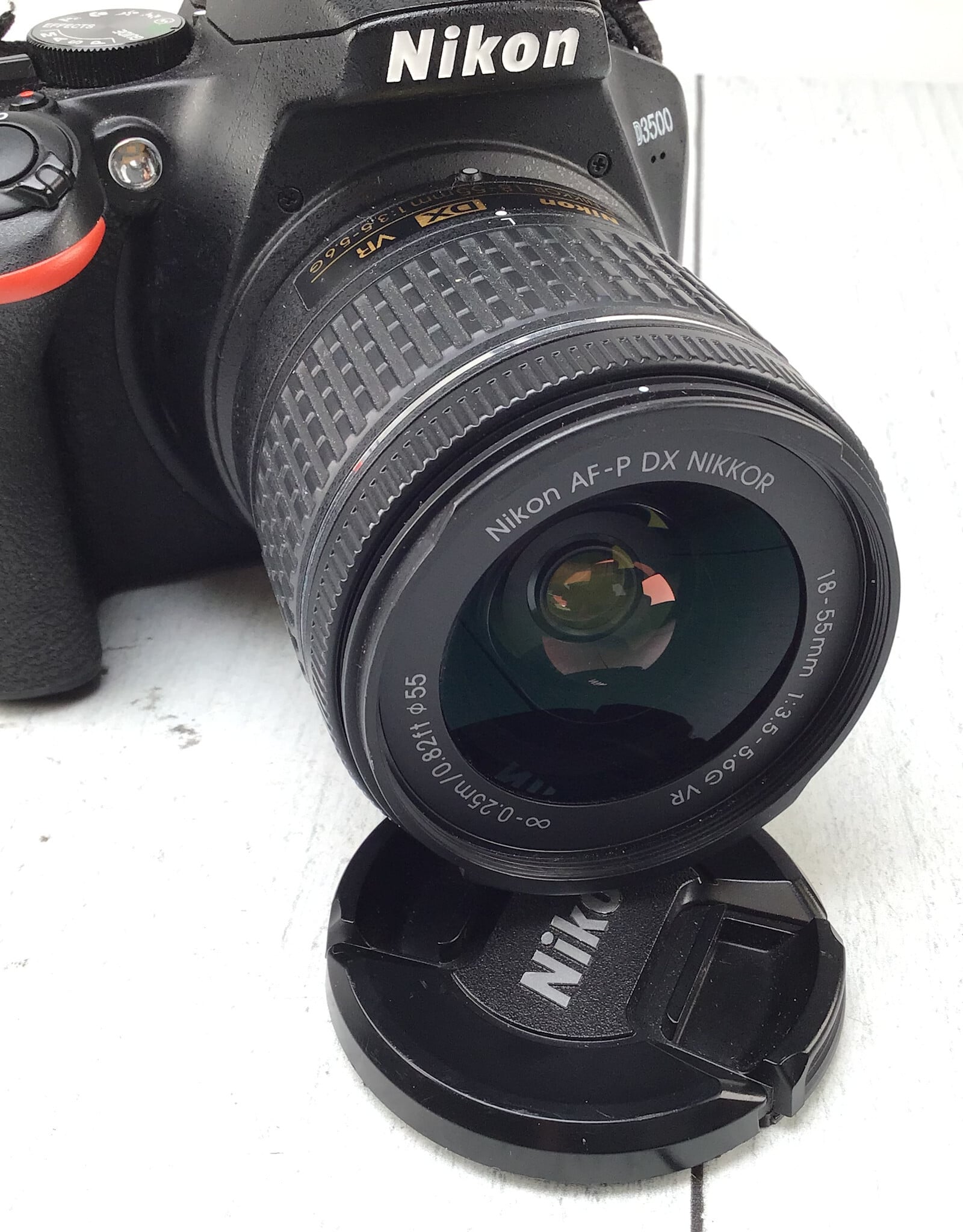 NIKON Nikon D3500 Camera w/ AF-P 18-55mm VR Used Good