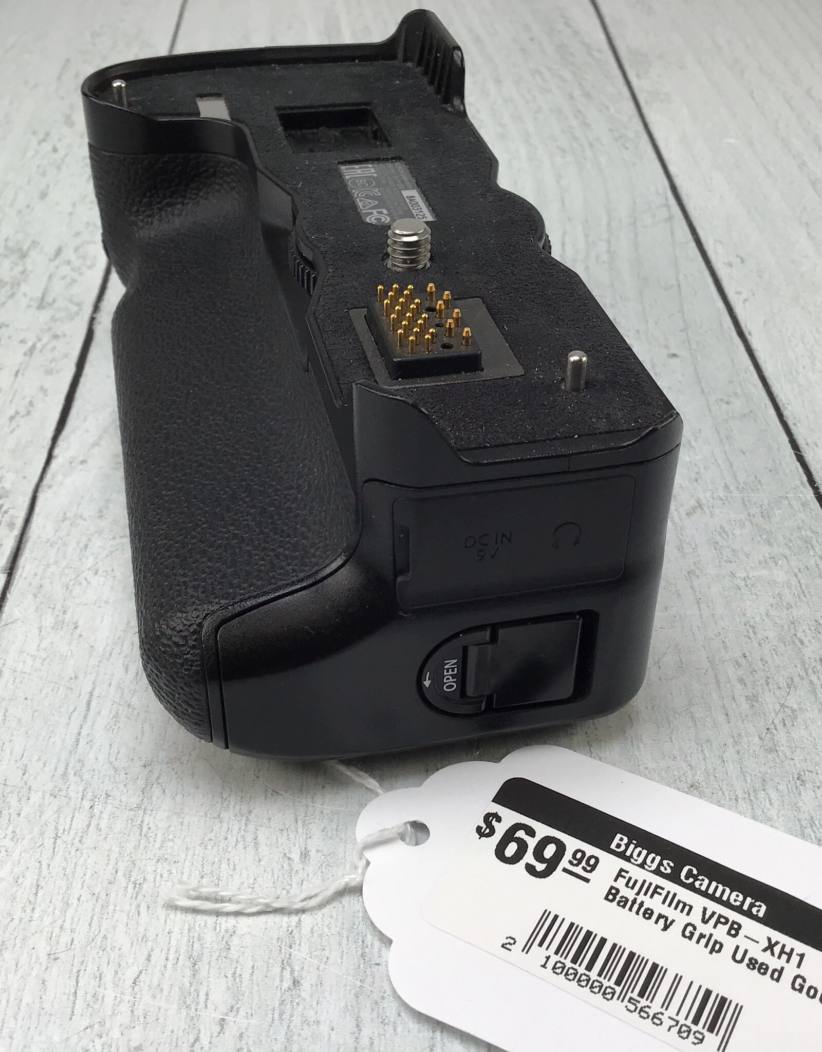 FUJI FujiFilm VPB-XH1 Battery Grip Used Good