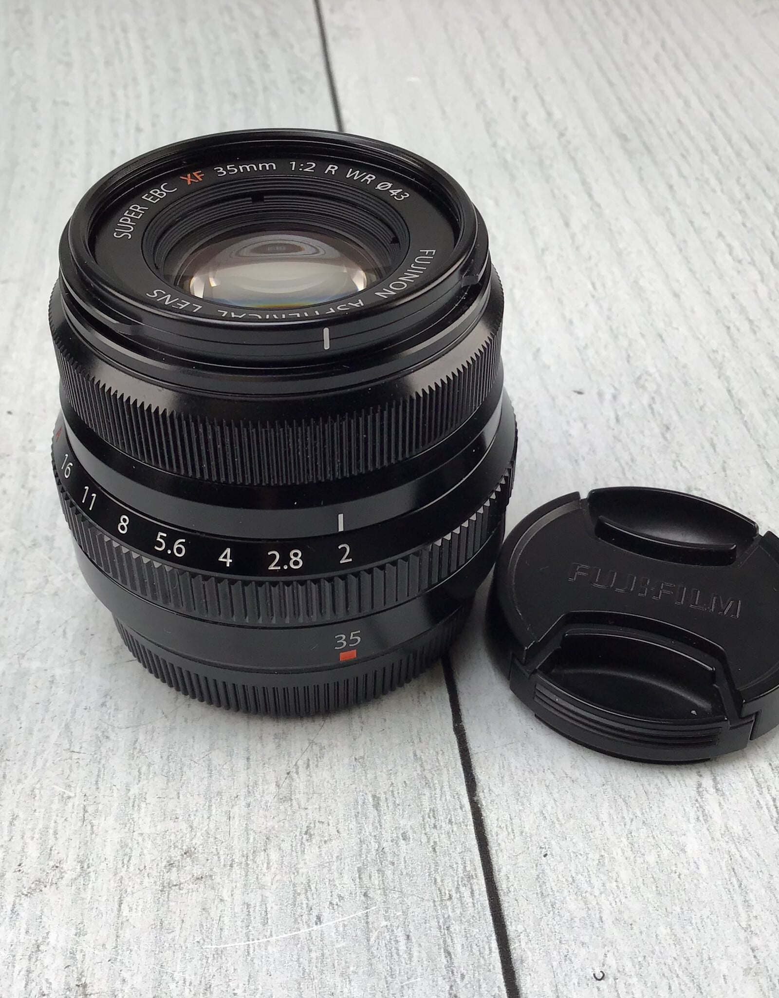 FUJI Fuji Super EBC XF 35mm f2 WR Lens in Box Used Good