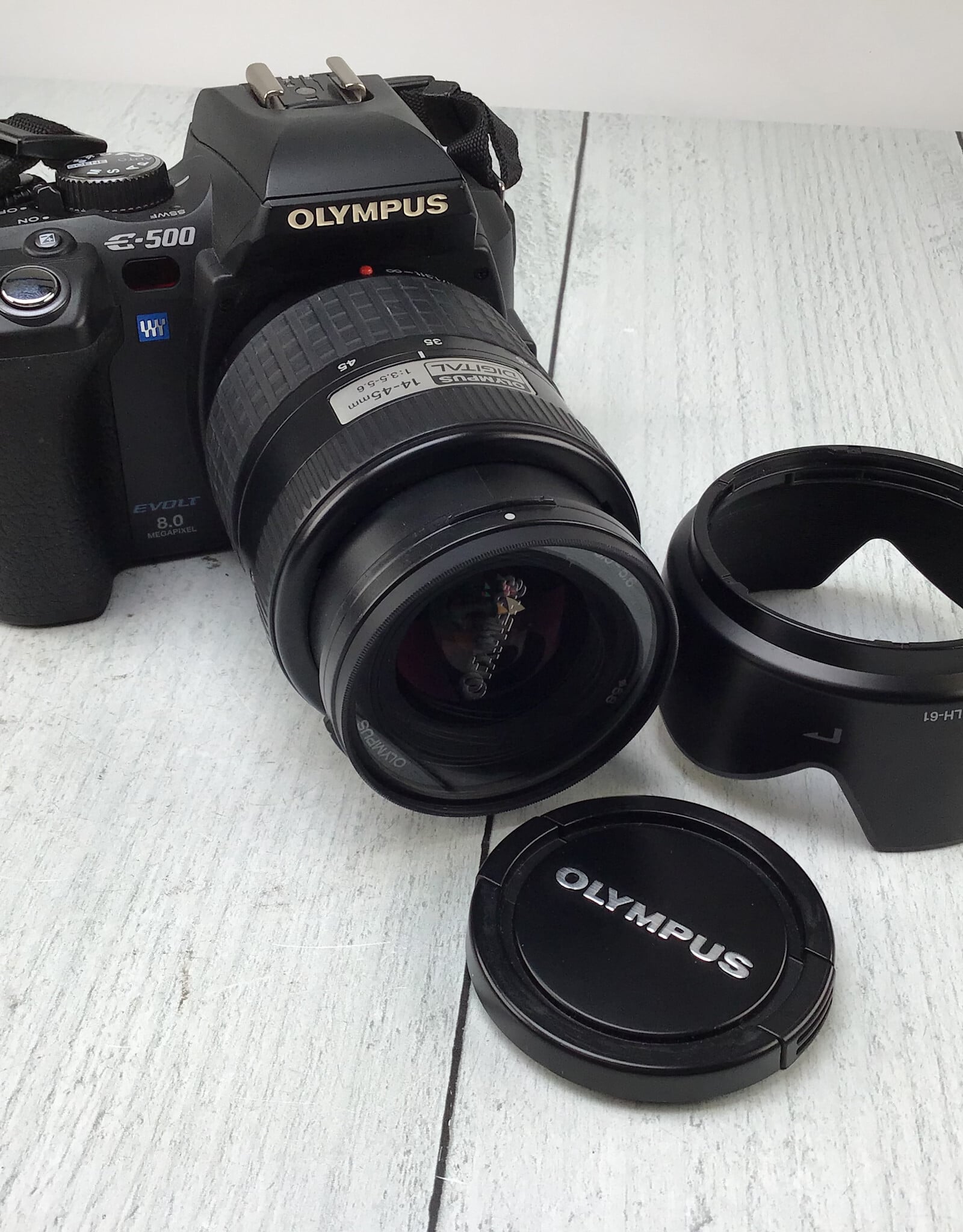 OLYMPUS Olympus E-500 Camera w/ 14-45mm Used Good