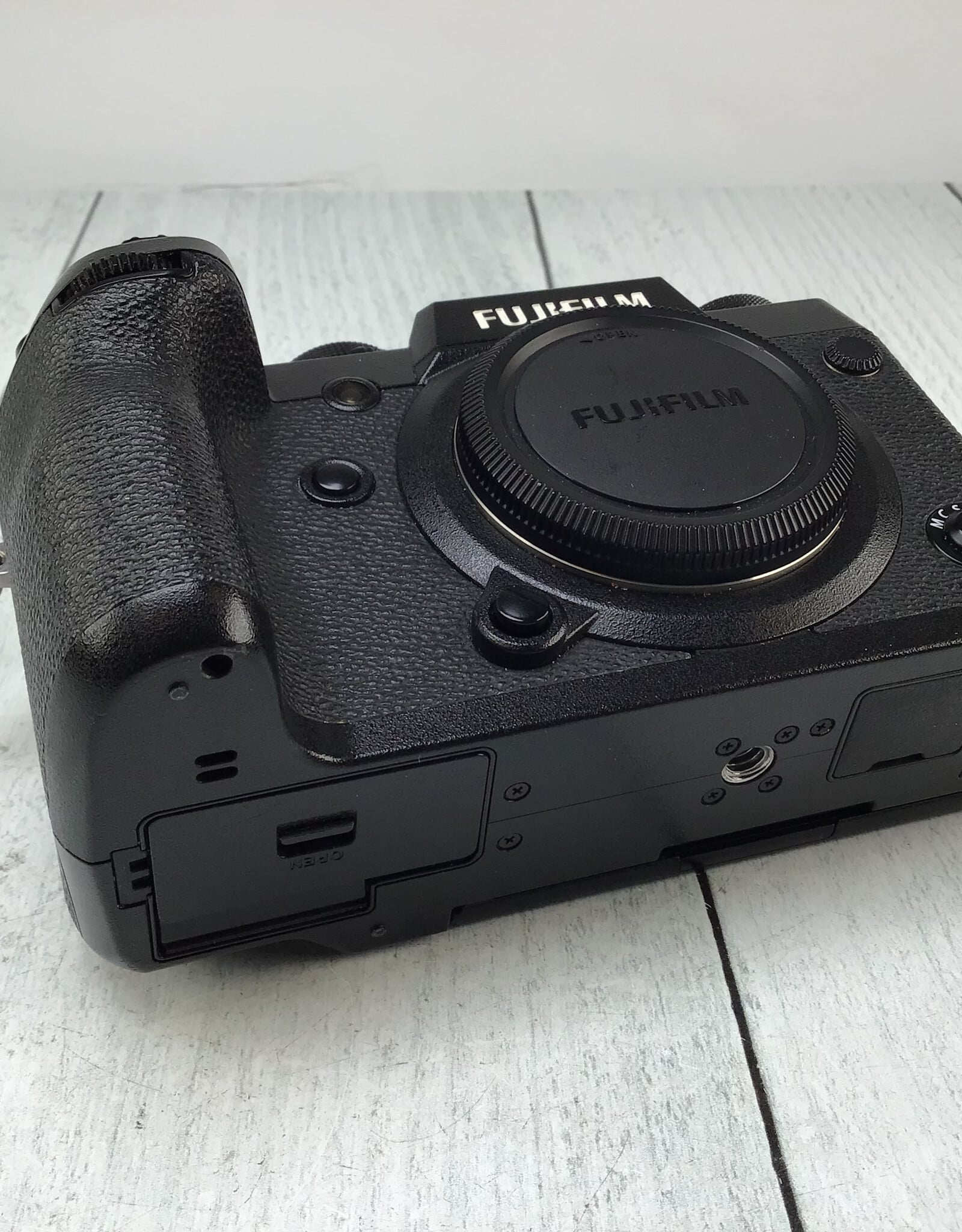 FUJI Fuji X-H1 Camera Body Used Fair
