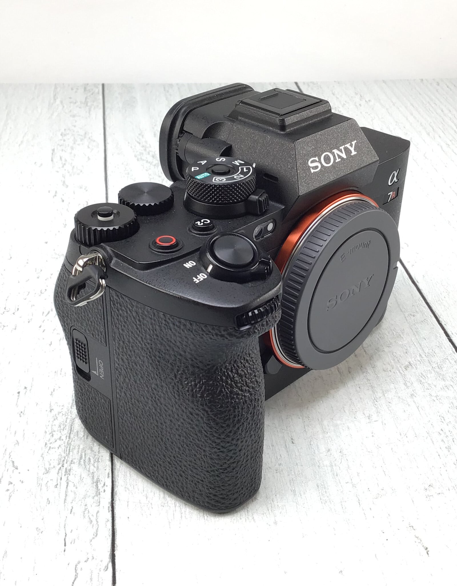 SONY Sony A7R V Camera in Box Shutter Count 23873 Used EX