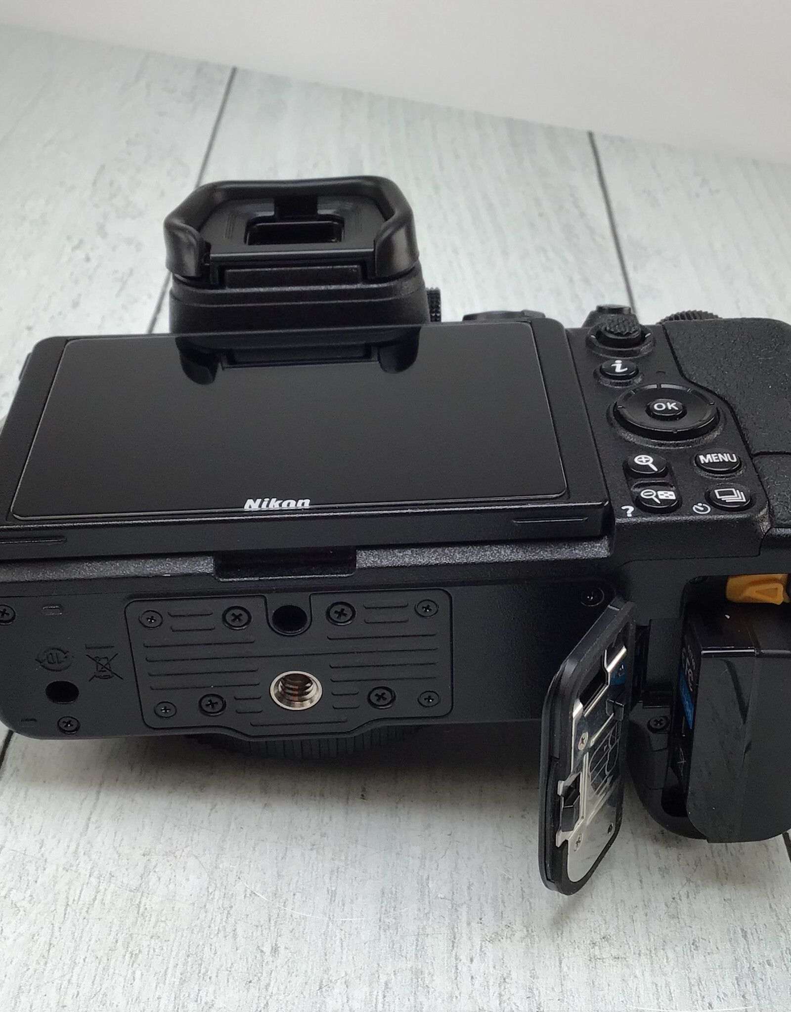 NIKON Nikon Z6 II Camera in Box Shutter Count 8396 Used EX