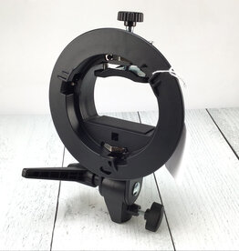 GODOX Bowens Mount Flash Adapter Used Good