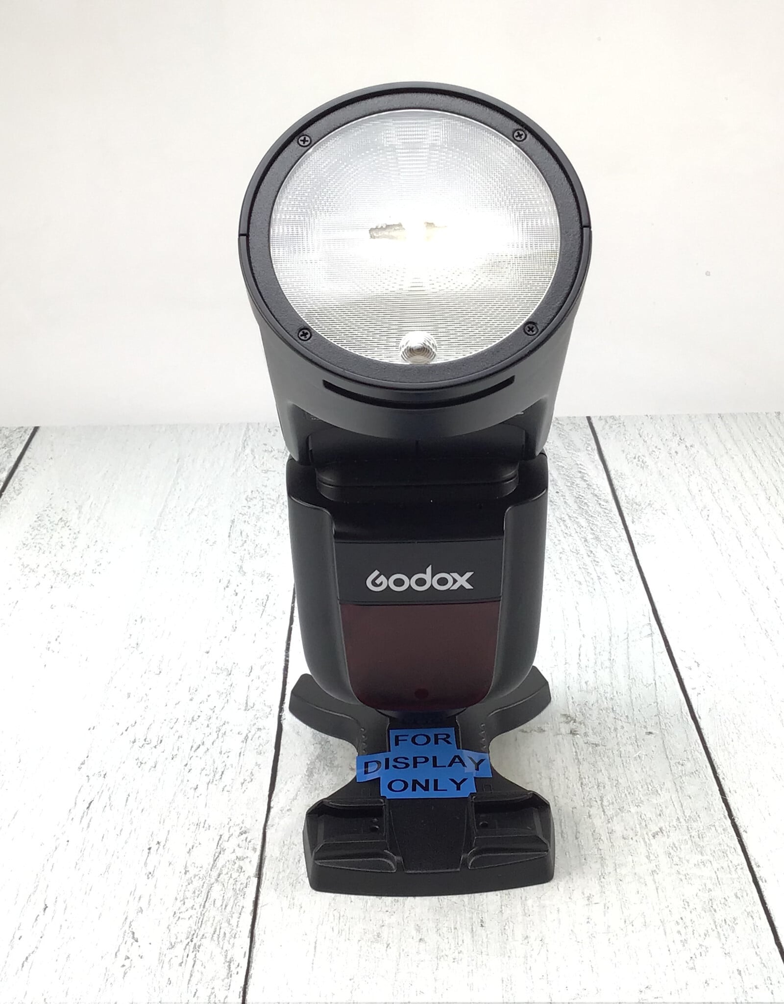 GODOX Godox V1F Flash for Fuji Used Good