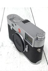 Leica Leica M10-R Camera Body Silver Chrome Finish 20 003 in Box Used Good