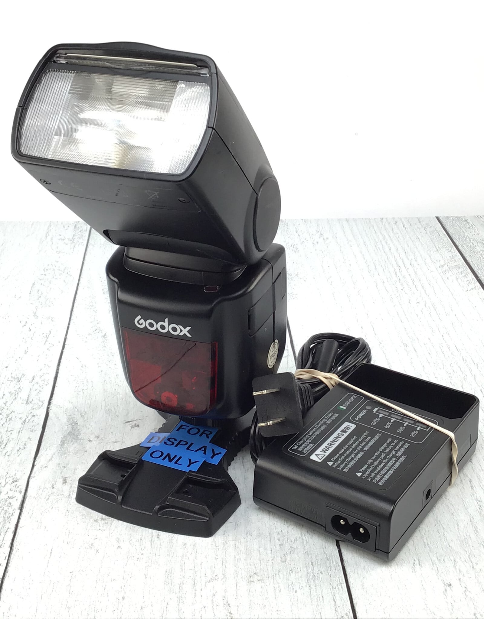 GODOX Godox V860II F Flash for Fuji Used Good
