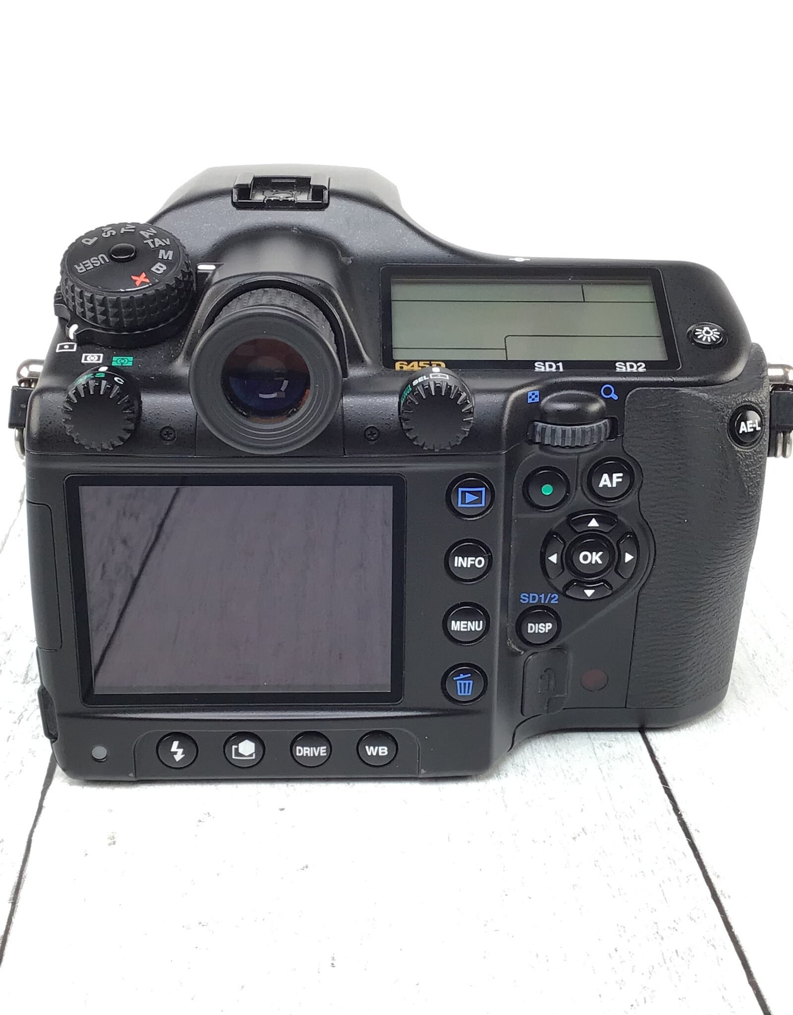 Pentax Pentax 645D Camera w/ 55mm f2.8 Used Good