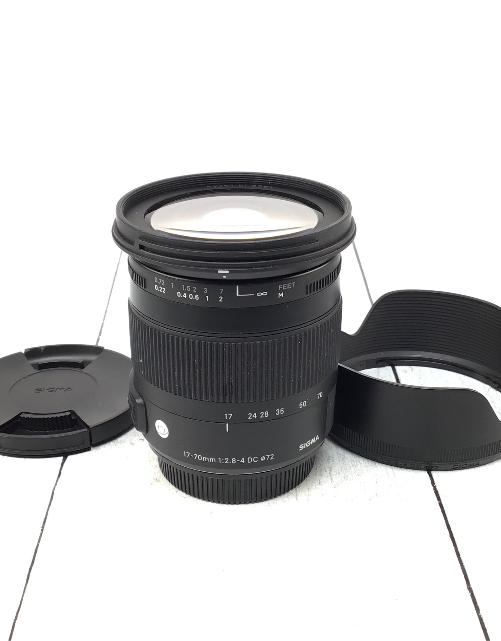 SIGMA Sigma 17-70mm f2.8-4 DC Lens for Canon EF Used Good