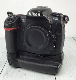 NIKON Nikon D300 Camera w/ MB-D10 Grip Used Fair