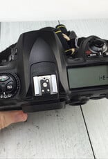 NIKON Nikon D200 Camera w/ MB-D200 Grip Used Good