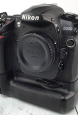 NIKON Nikon D200 Camera w/ MB-D200 Grip Used Good