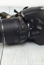 NIKON Nikon D3200 w/18-55mm  Camera Used Good