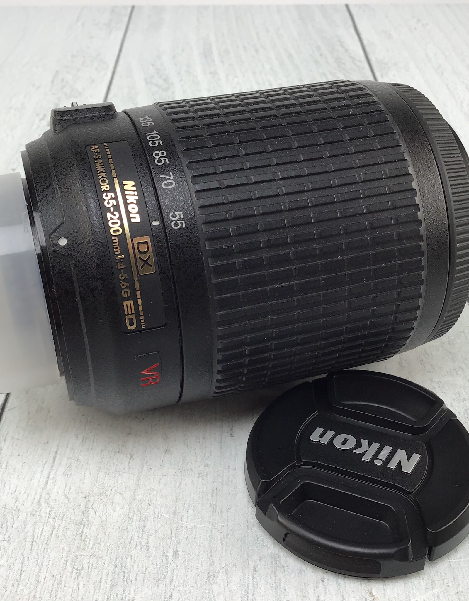 NIKON Nikon AF-S Nikkor 55-200mm f4-5.6 G VR Lens Used Good