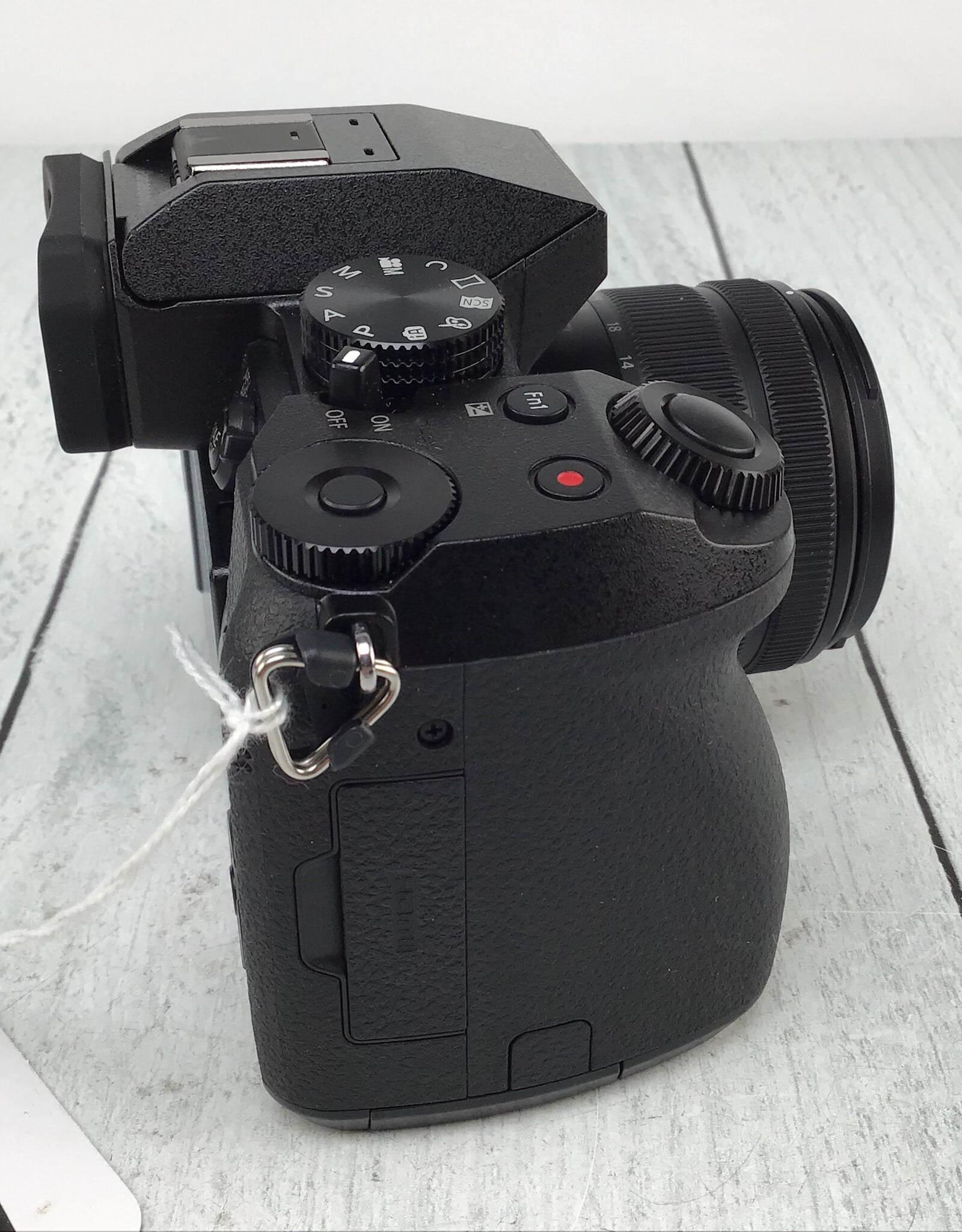 PANASONIC Panasonic Lumix G7 Camera w/ 14-42mm Used Good