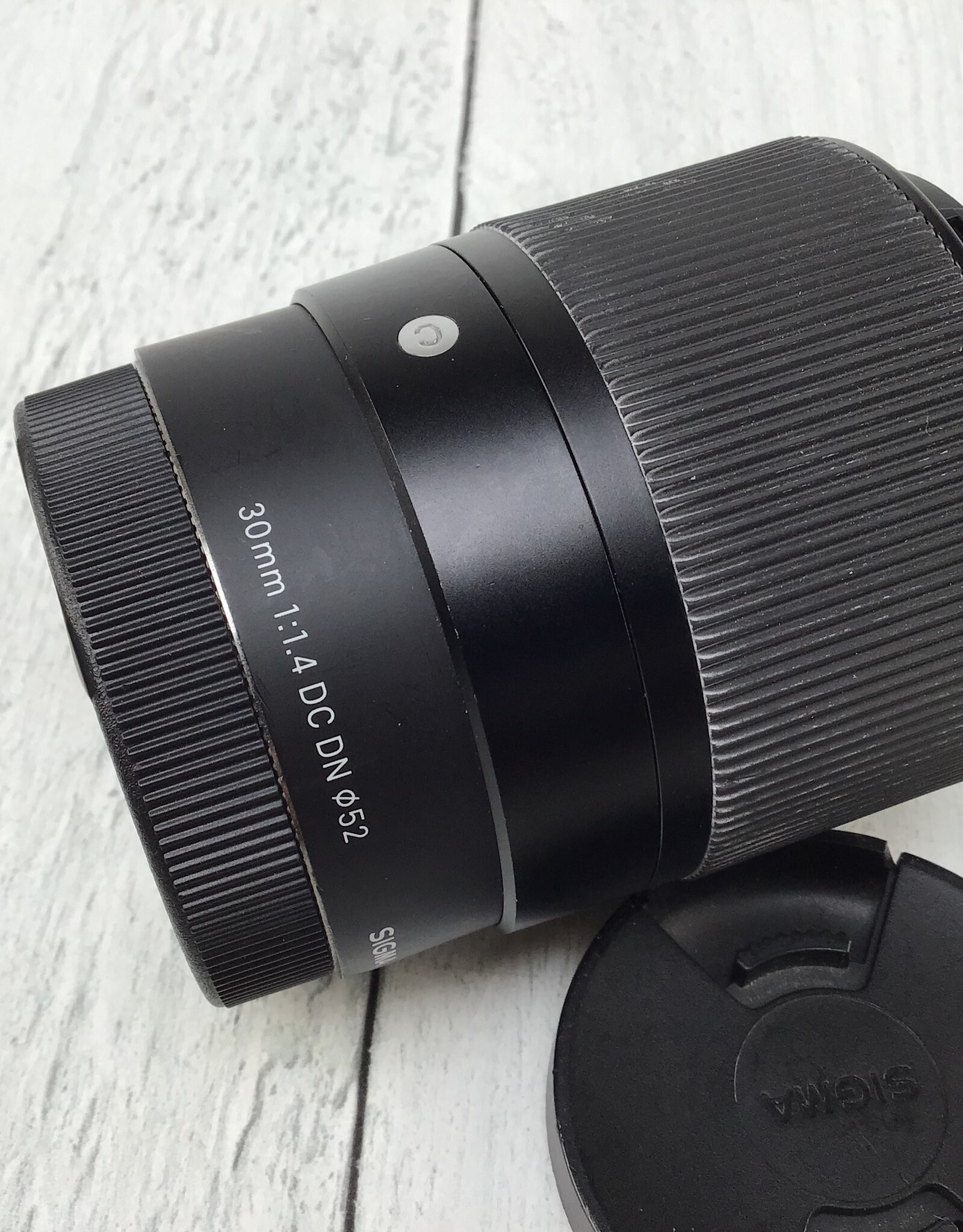 SIGMA Sigma 30mm f1.4 DC DN Lens for Sony E Used Good
