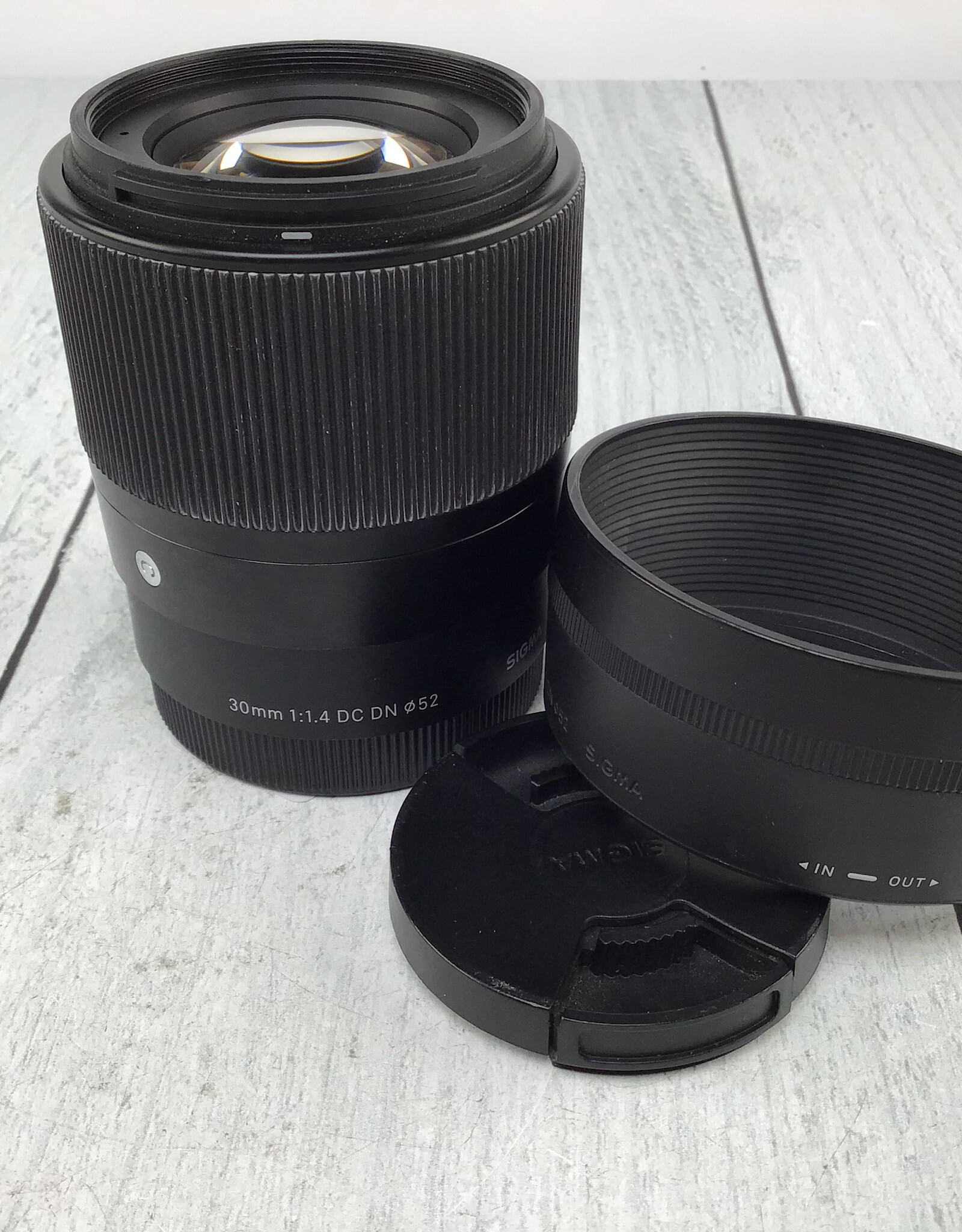 SIGMA Sigma 30mm f1.4 DC DN Lens for Sony E Used Good