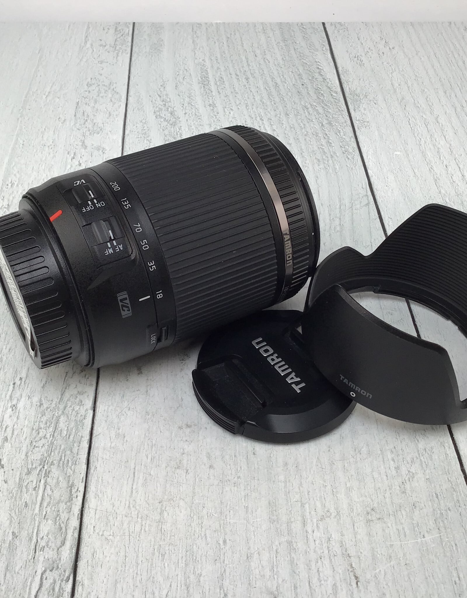 TAMRON Tamron 18-200mm f3.5-6.3 VC Lens for Canon EF Used Good