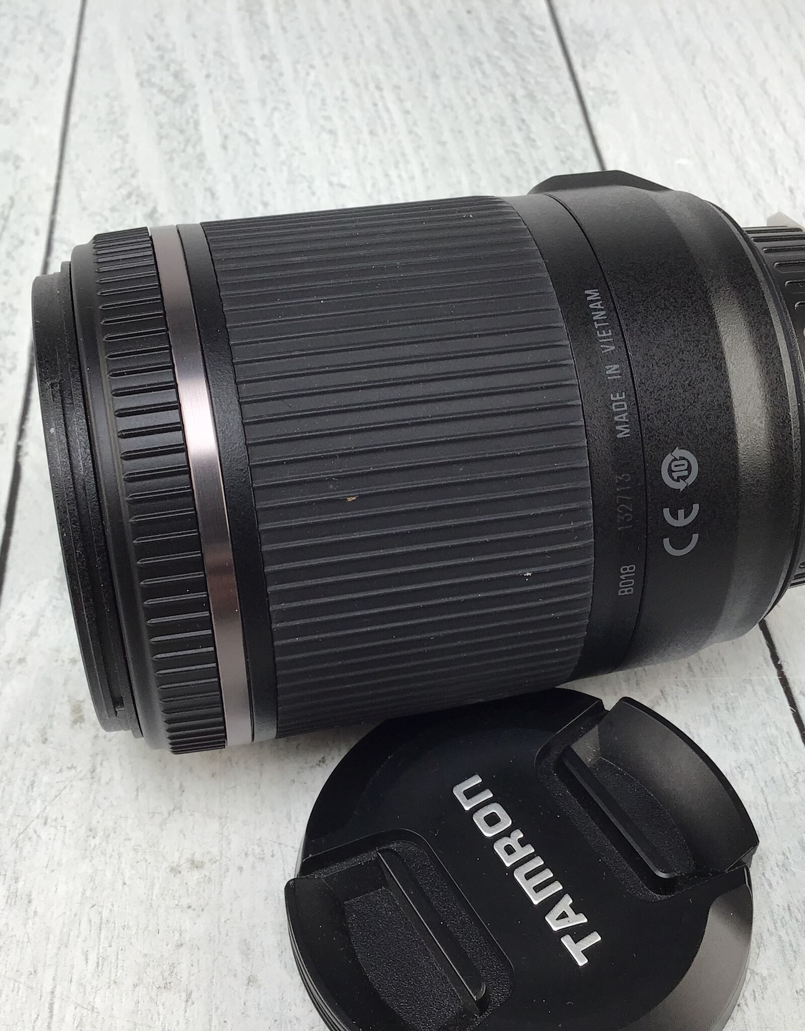 TAMRON Tamron 18-200mm f3.5-6.3 VC Lens for Canon EF Used Good