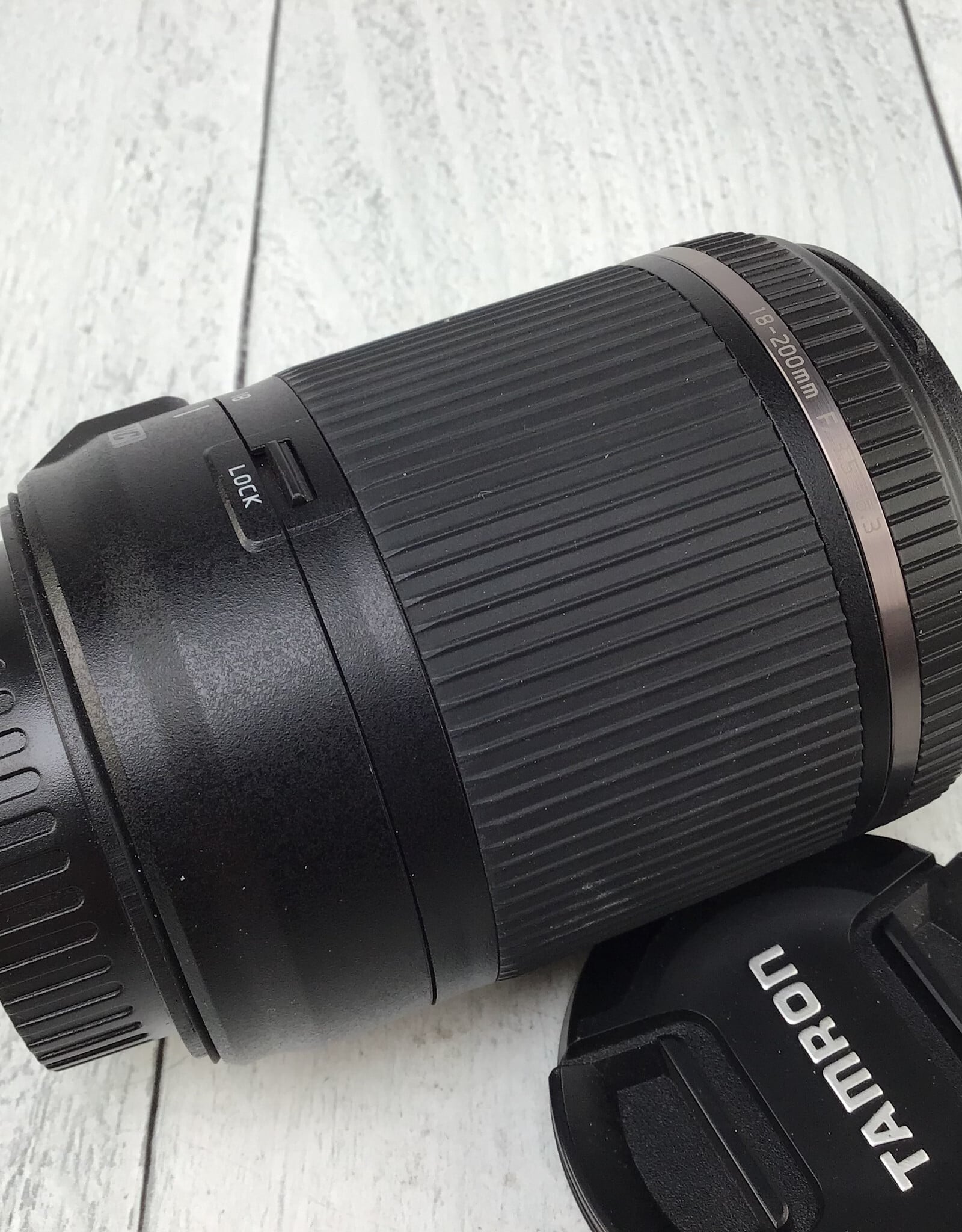 TAMRON Tamron 18-200mm f3.5-6.3 VC Lens for Canon EF Used Good