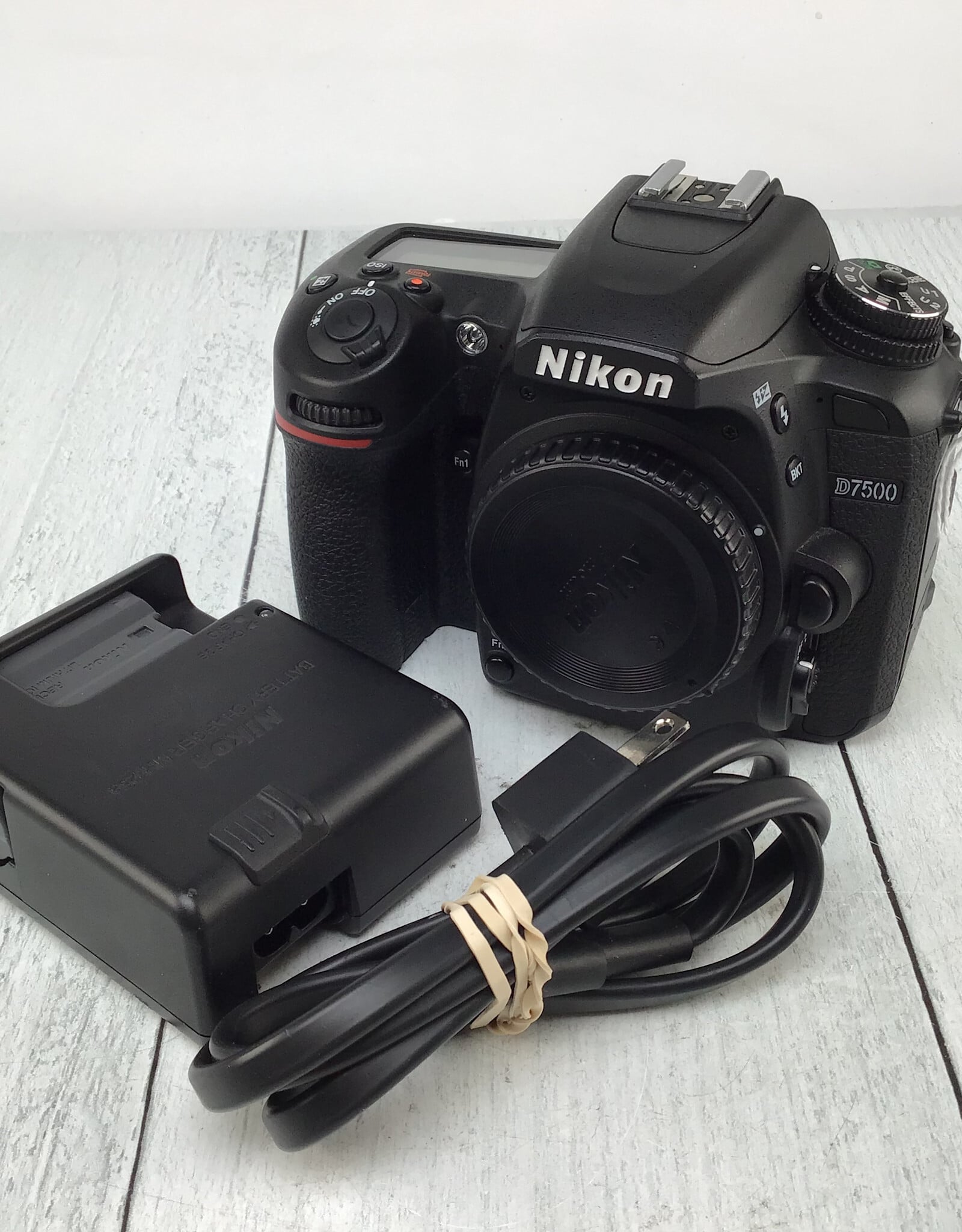 NIKON Nikon D7500 Camera Body Used Good