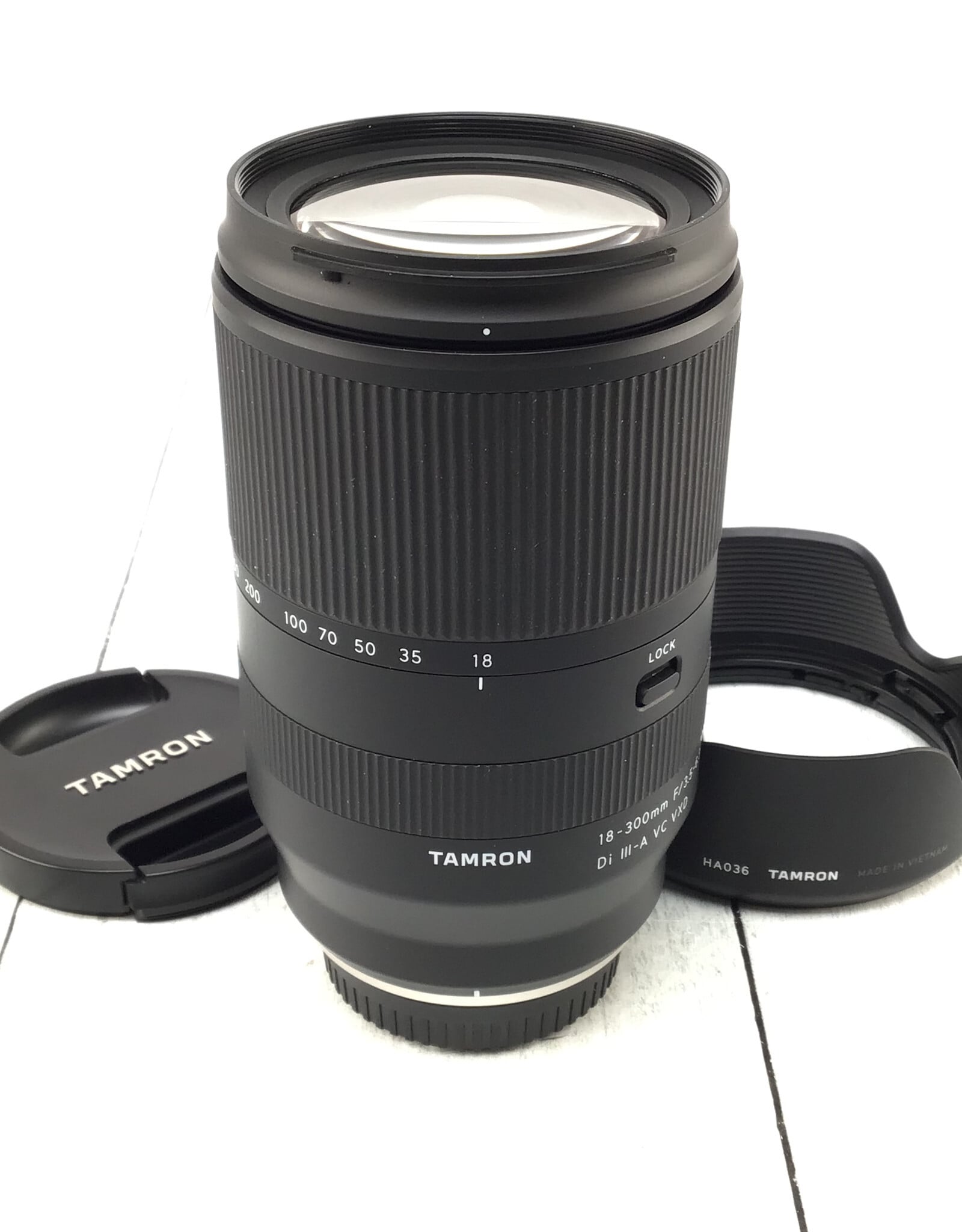 TAMRON Tamron 18-300mm f3.5-6.3 Di III A VC RXD Lens for Fuji Used Good
