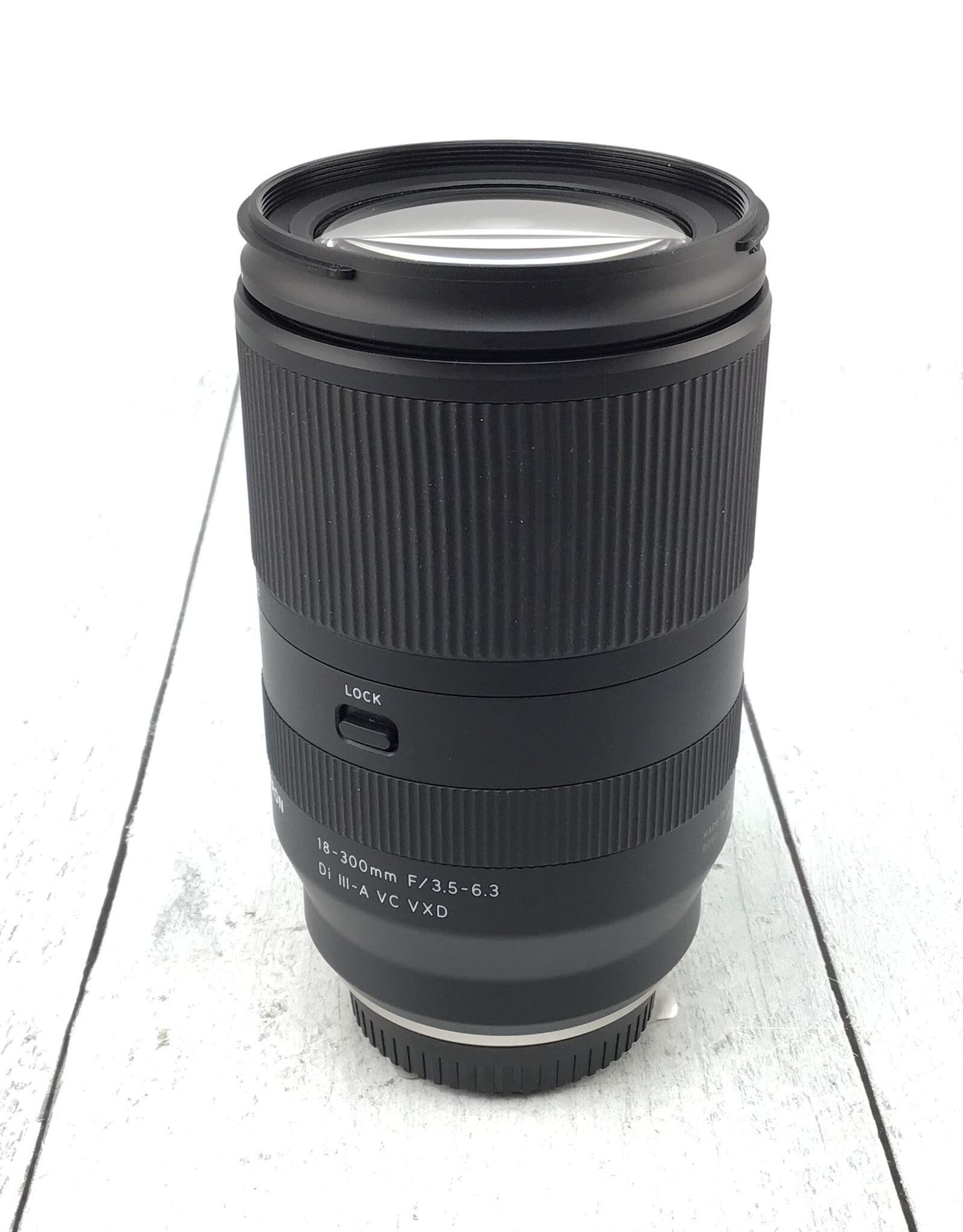 TAMRON Tamron 18-300mm f3.5-6.3 Di III A VC RXD Lens for Fuji Used Good