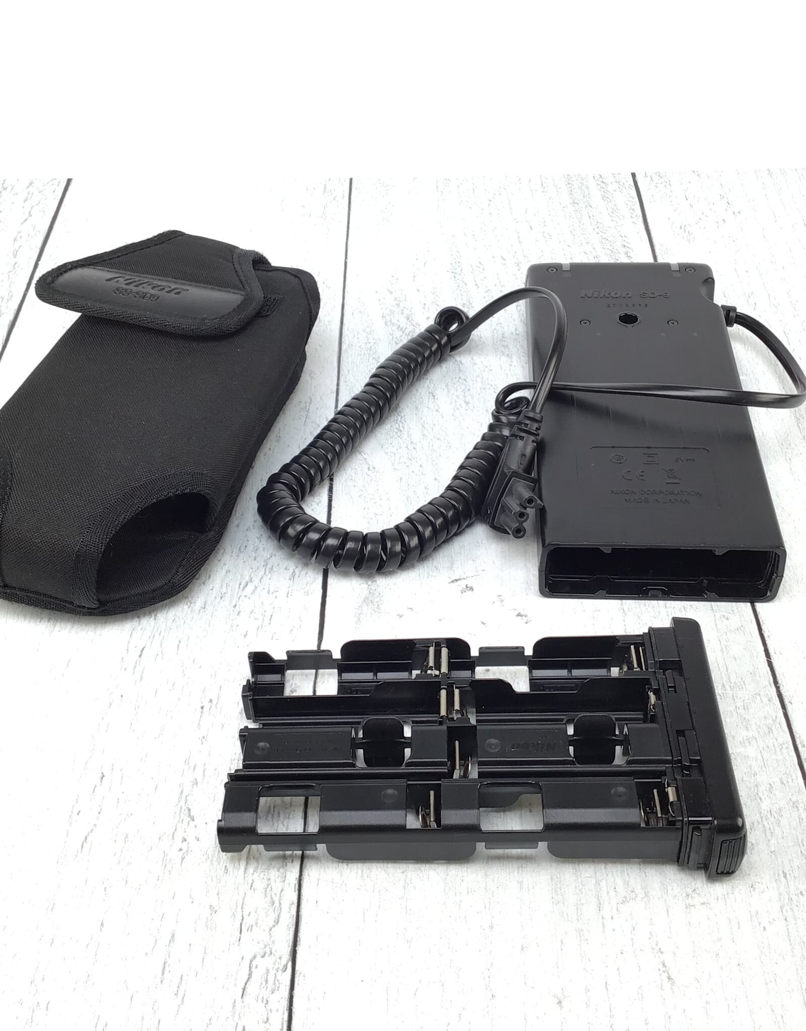 NIKON Nikon SD-9 Battery Pack Used Good