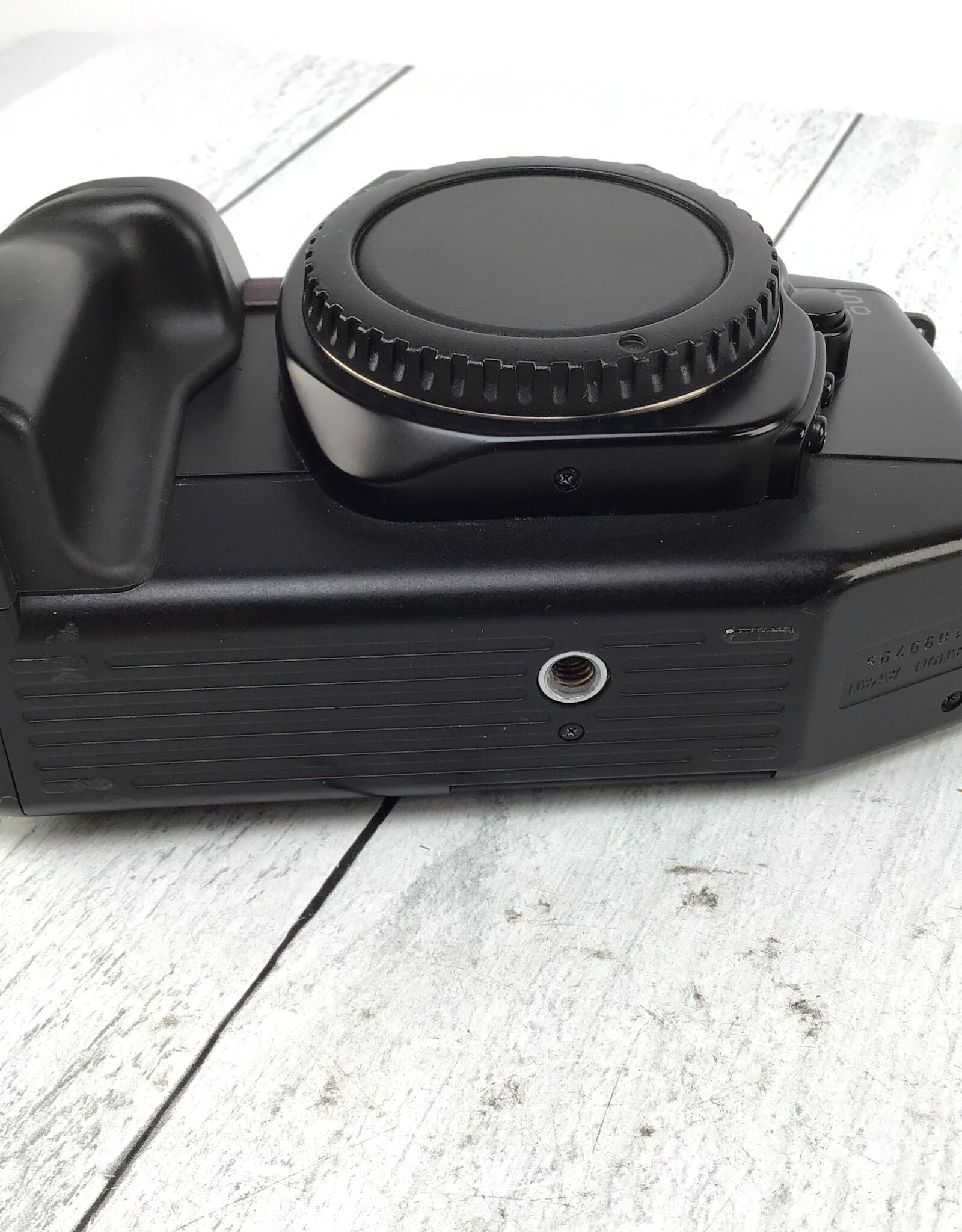 CANON Canon EOS 650 Film Camera Used Good