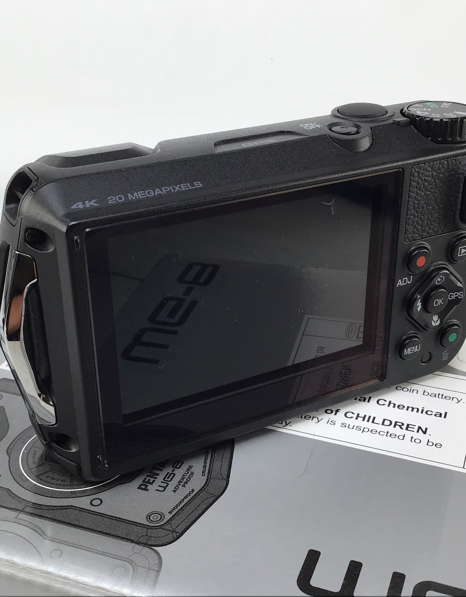 Pentax Pentax WG-8 Camera Green in Box EX