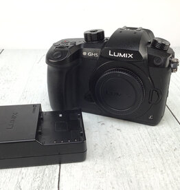 PANASONIC Panasonic Lumix GH5 Camera Body Used Good