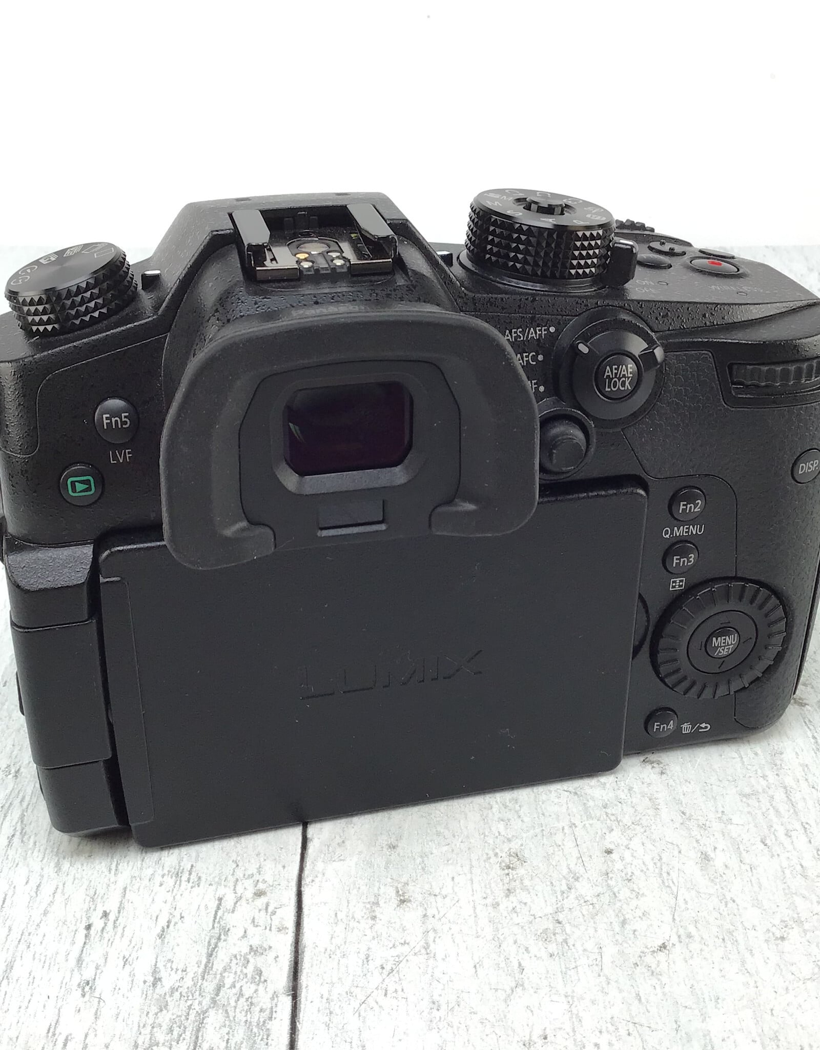 PANASONIC Panasonic Lumix GH5 Camera Body Used Good