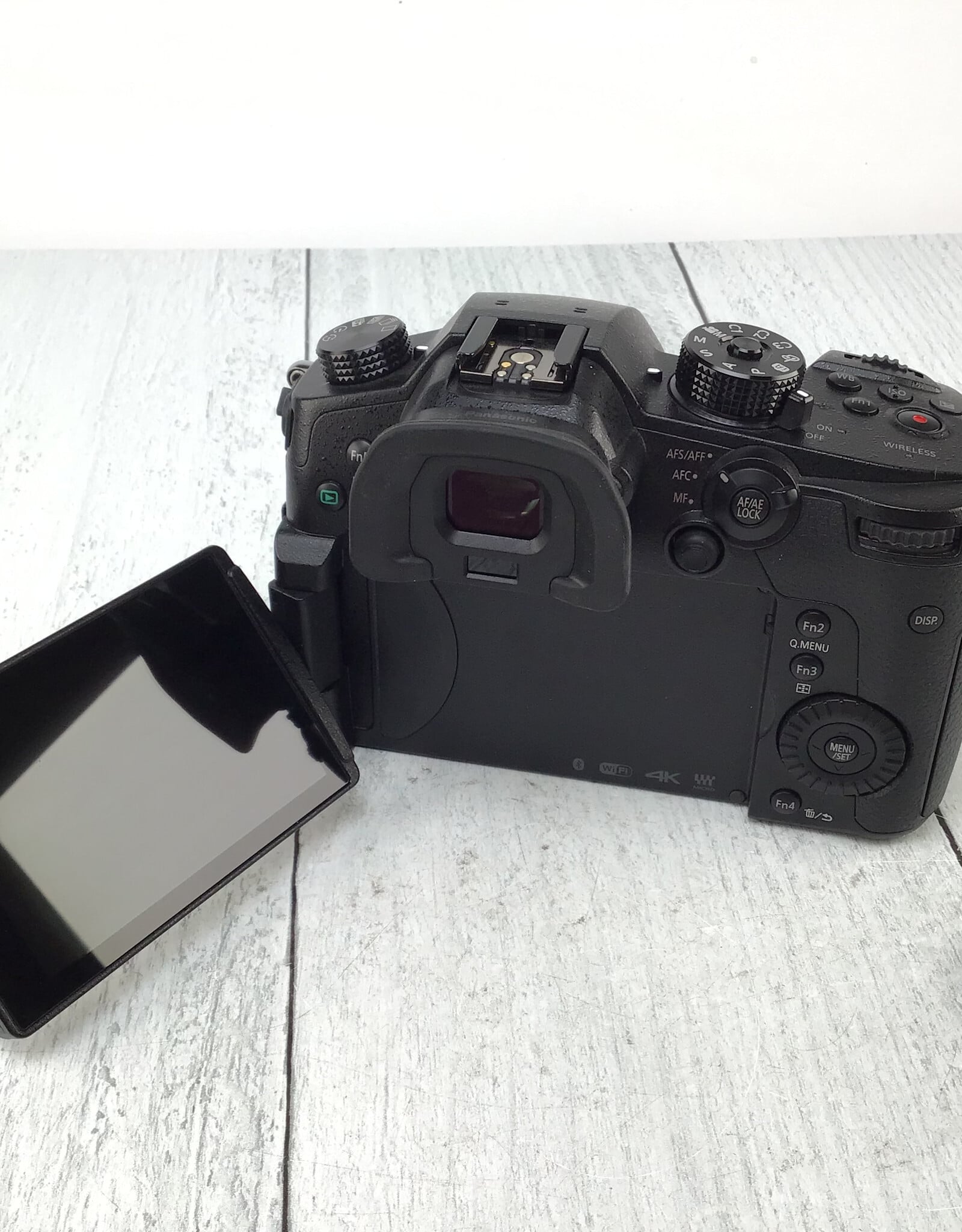 PANASONIC Panasonic Lumix GH5 Camera Body Used Good