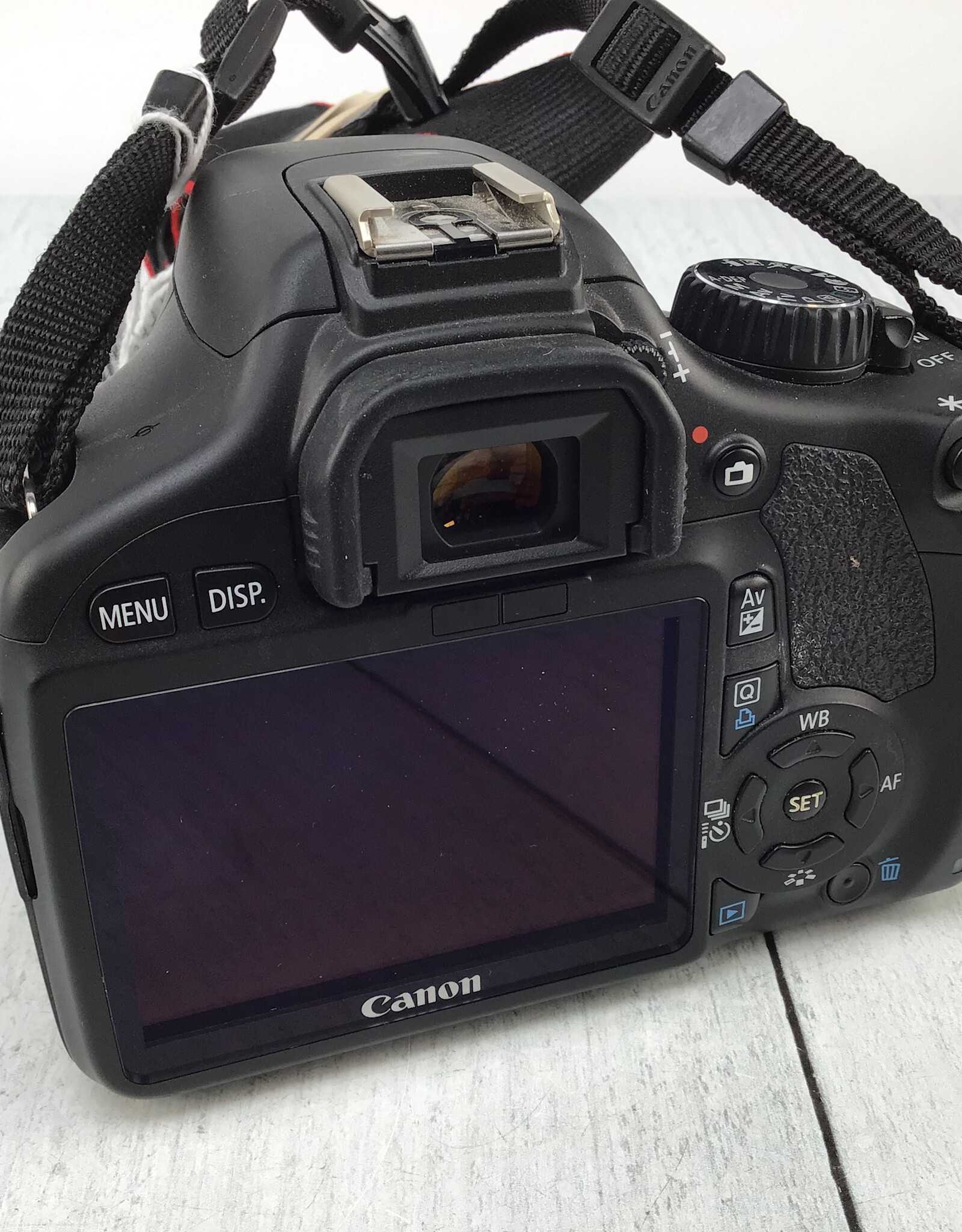 CANON Canon EOS Rebel T2i Camera w/ 18-55mm Used Good