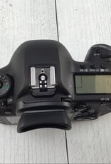 CANON Canon EOS 5D Mark IV Camera Body Used Good