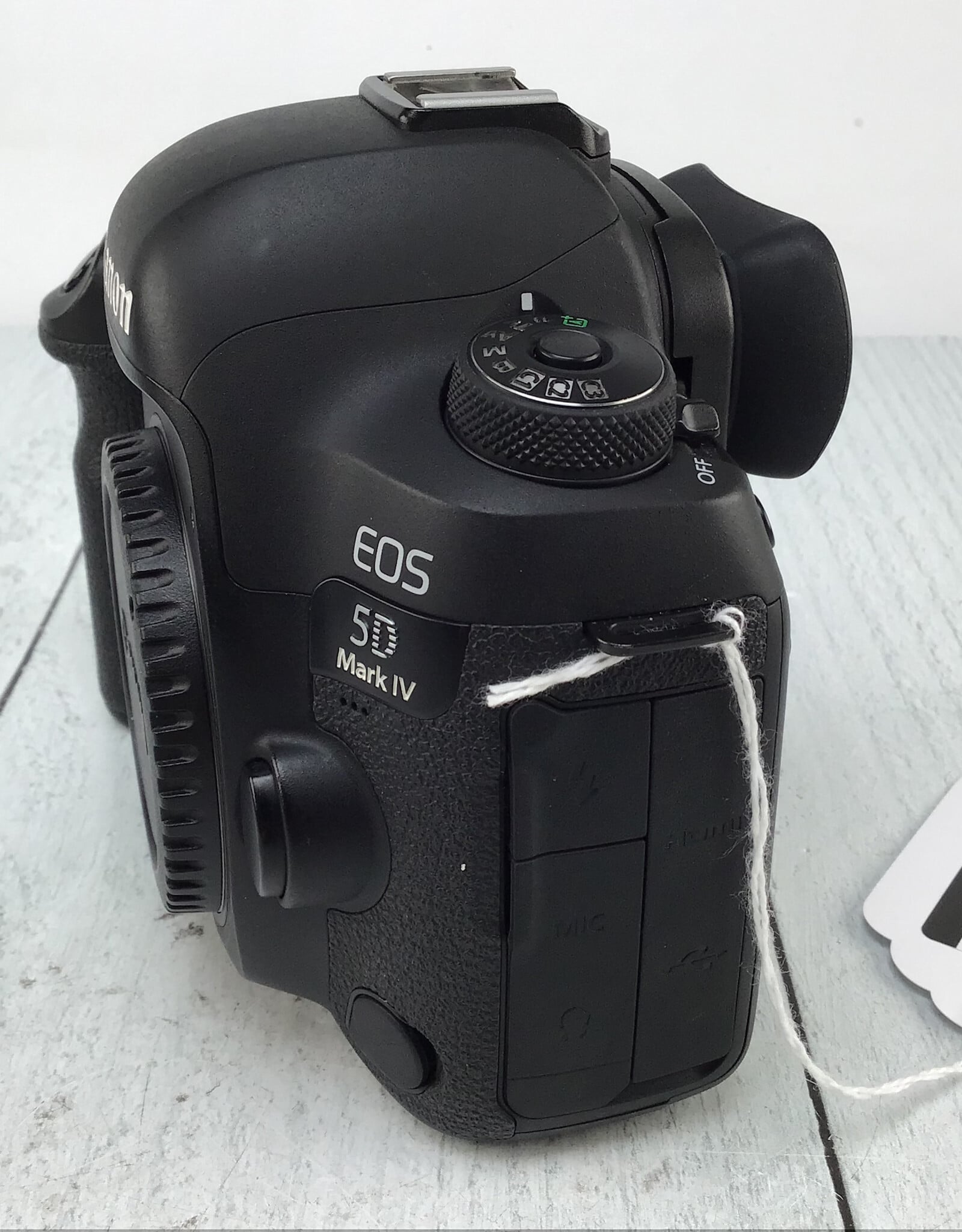 CANON Canon EOS 5D Mark IV Camera Body Used Good