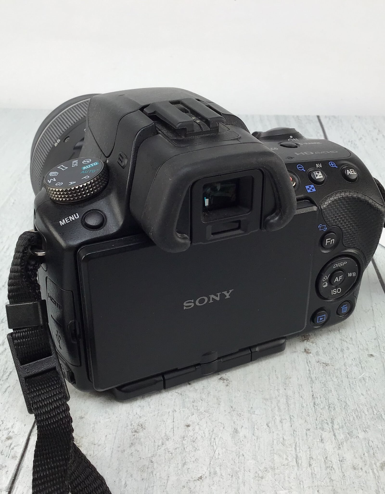 SONY Sony A55 Camera Body w/ 18-55 Used AS IS
