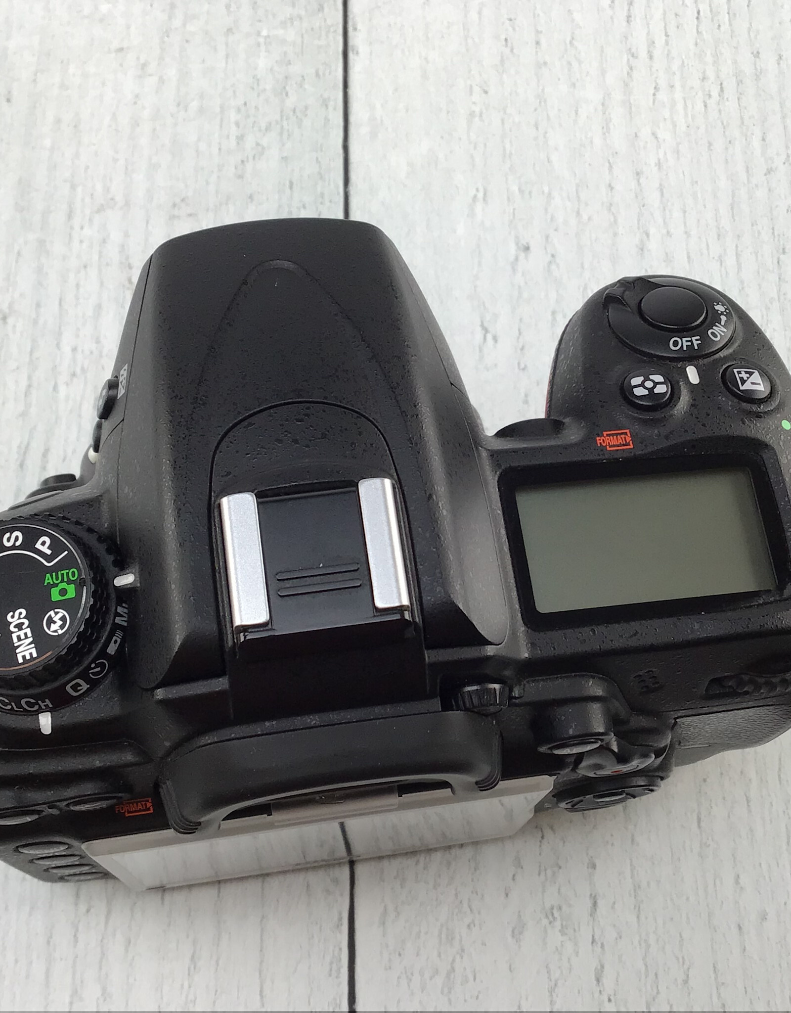 NIKON Nikon D7000 Camera Body Used Fair