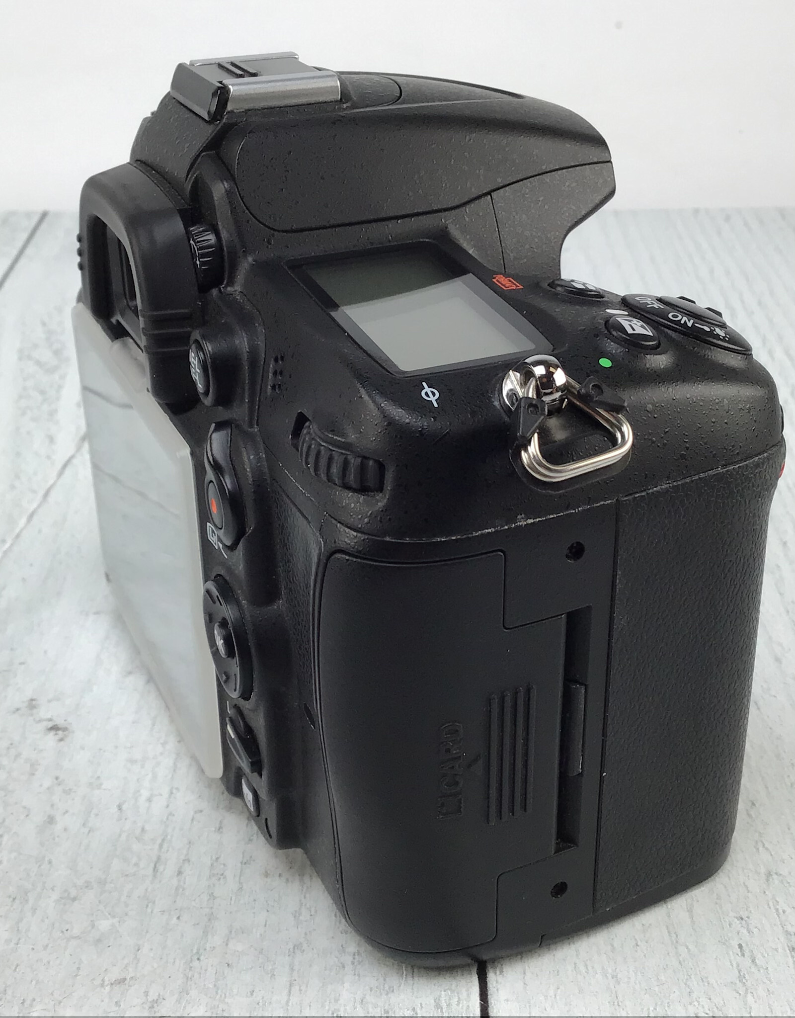 NIKON Nikon D7000 Camera Body Used Fair