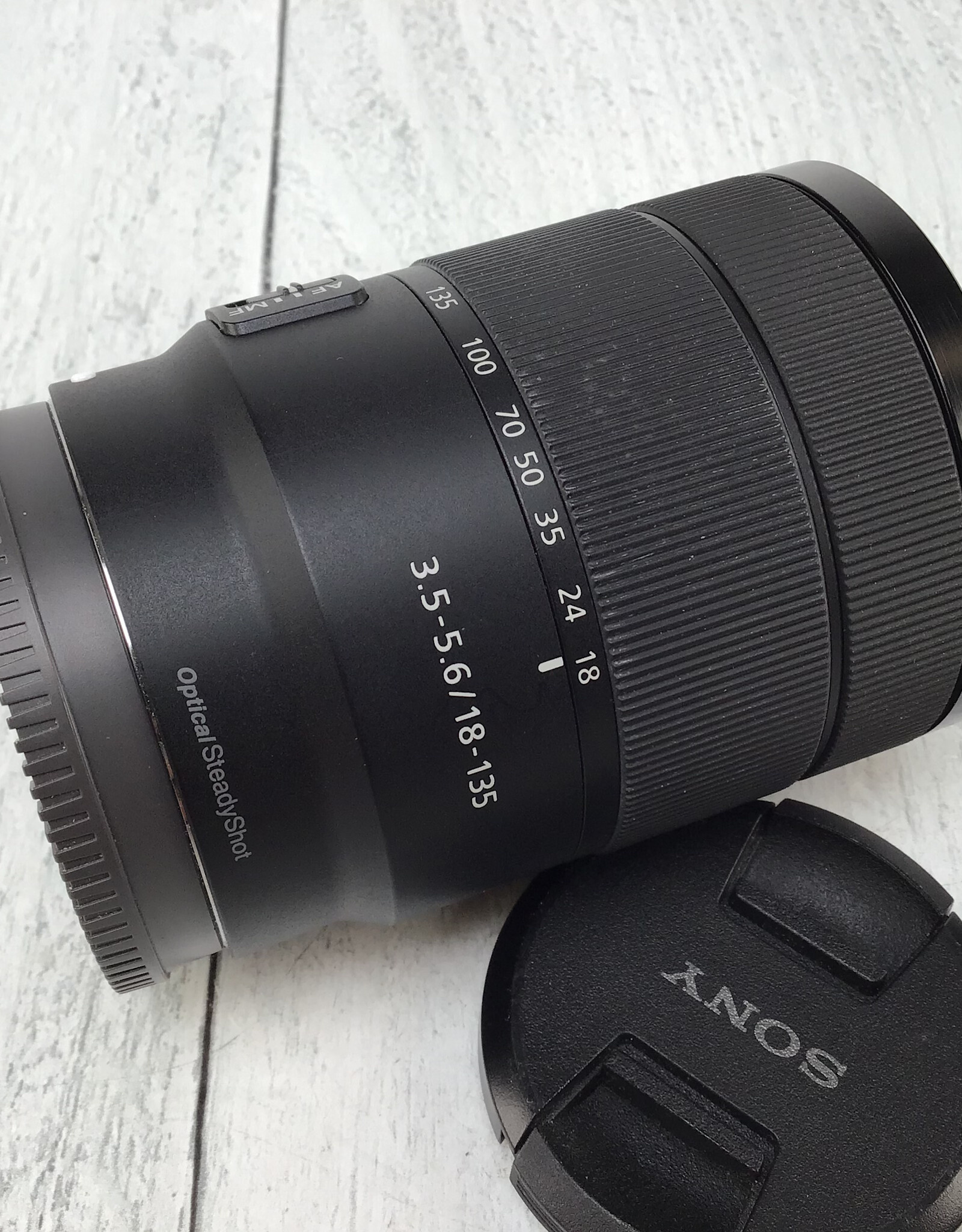 SONY Sony E 18-135mm f3.5-5.6 OSS Lens Used Good