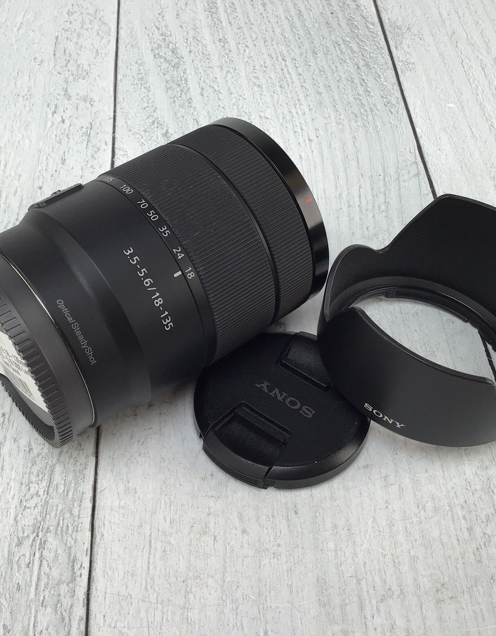 SONY Sony E 18-135mm f3.5-5.6 OSS Lens Used Good