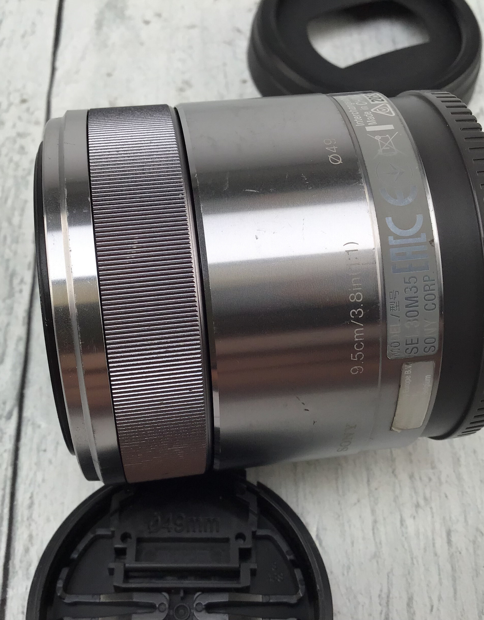 SONY Sony E 30mm f3.5 Macro Lens Used Fair
