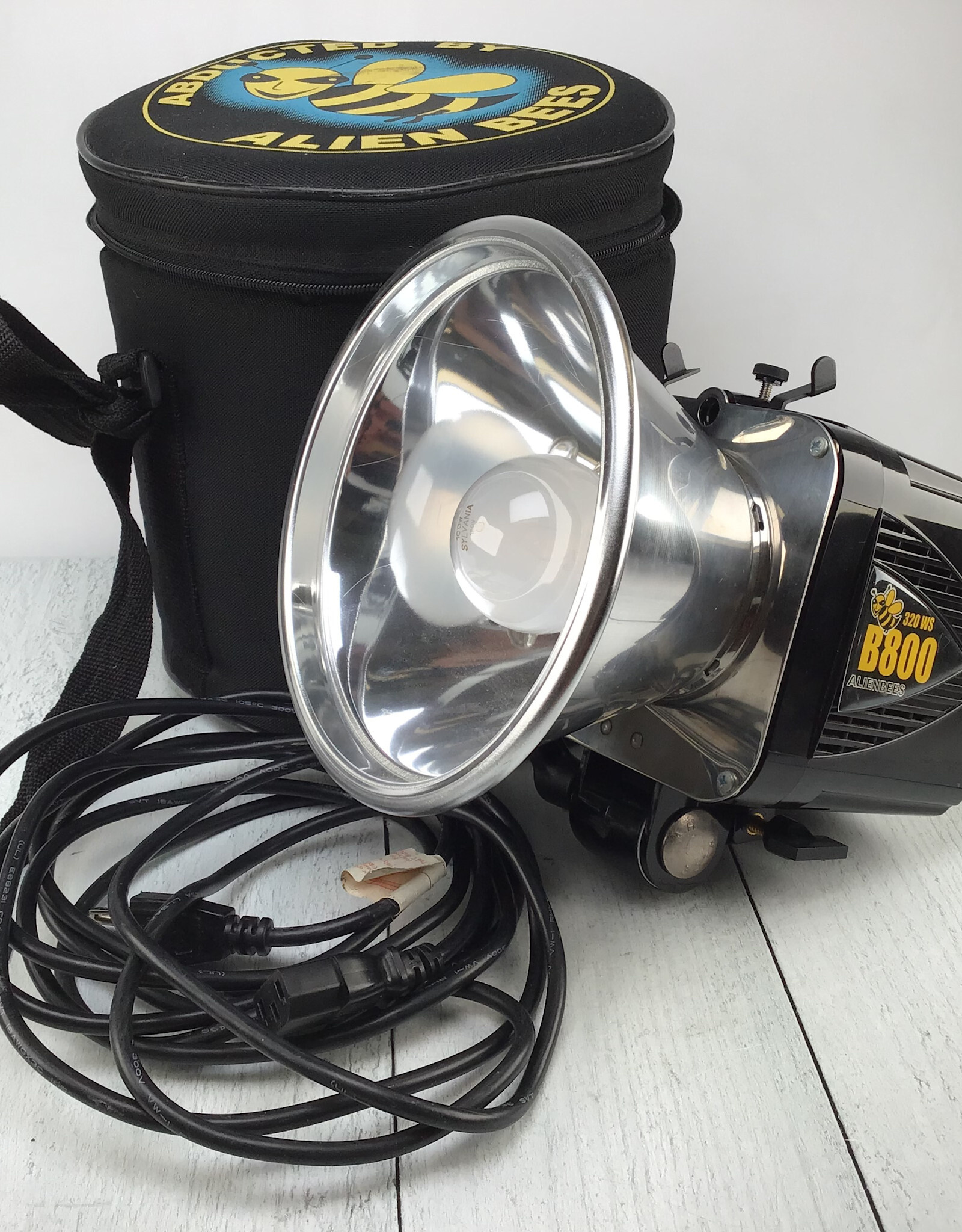 Alien Bees Alien Bees B800 Flash Used Fair