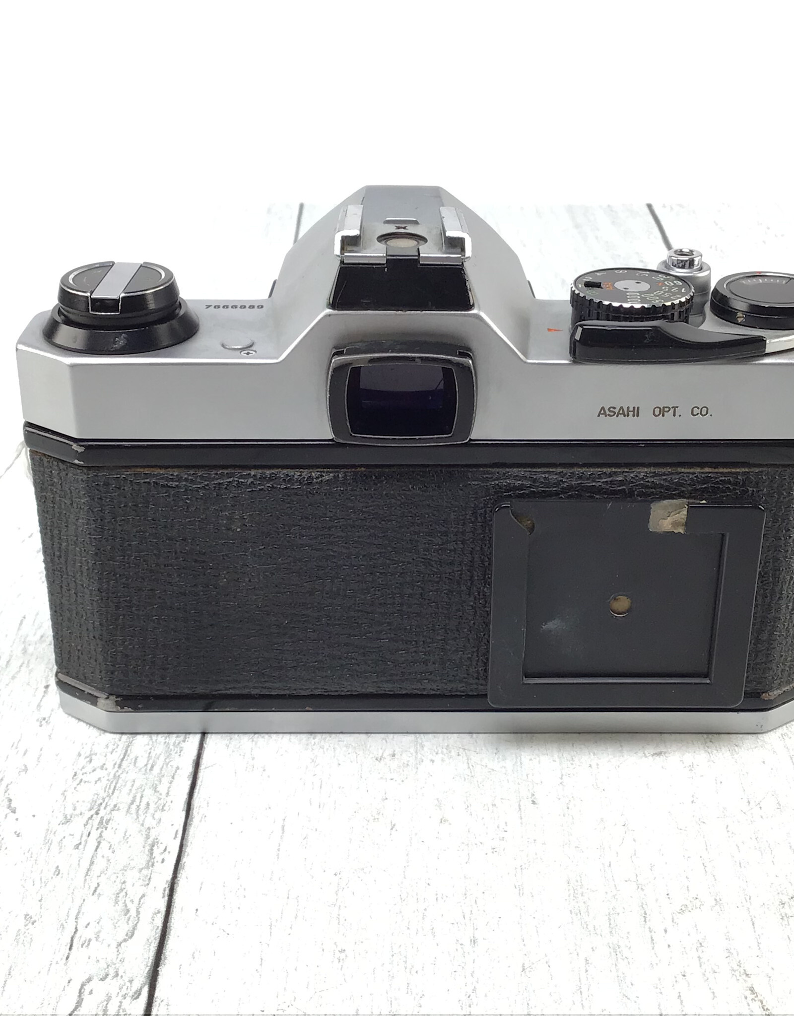 Pentax Pentax K1000 Camera w/ 50mm f2 Used Good
