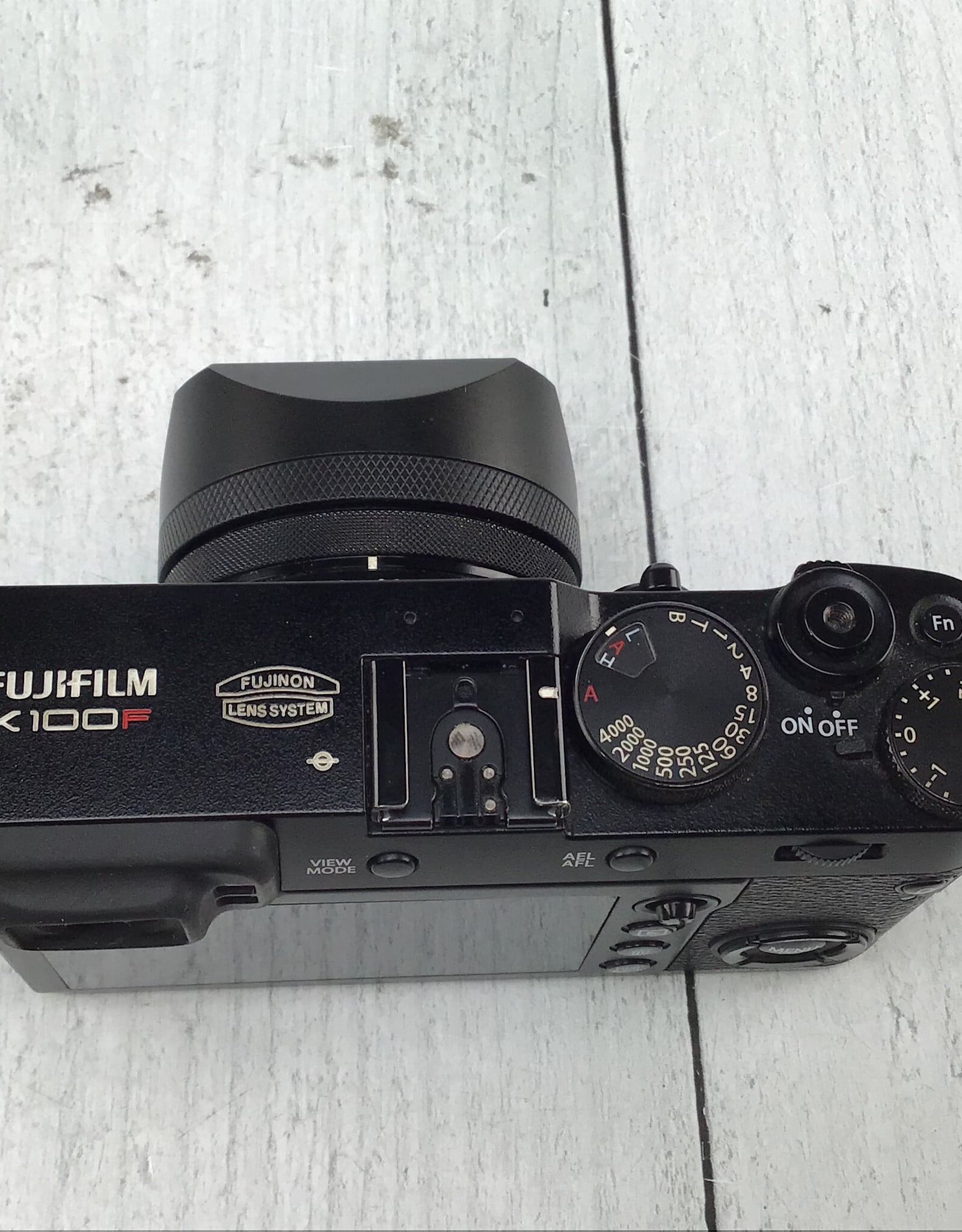FUJI Fujifilm X100F Camera Body Black Used Good