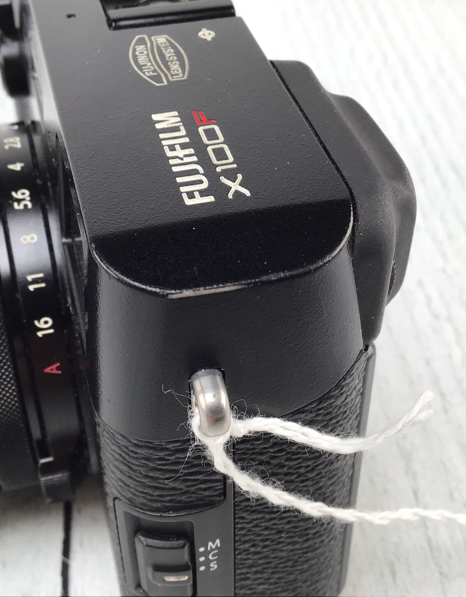 FUJI Fujifilm X100F Camera Body Black Used Good