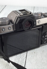 Fujifilm FujiFilm X-T100 Body Only Sensor Scratched Camera Used UG
