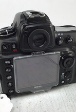 NIKON Nikon D700 Body Only Used w/Charger Good