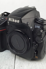 NIKON Nikon D700 Body Only Used w/Charger Good